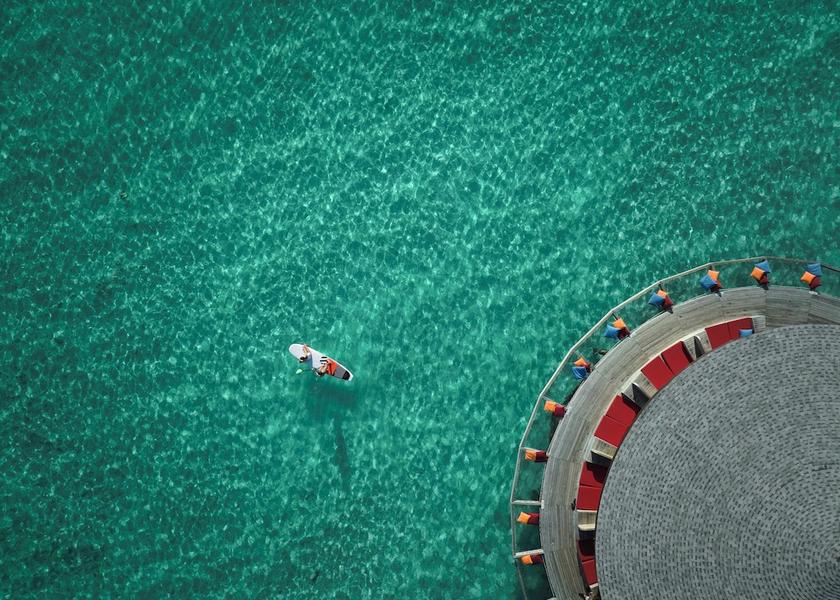 Surfing/boogie boarding