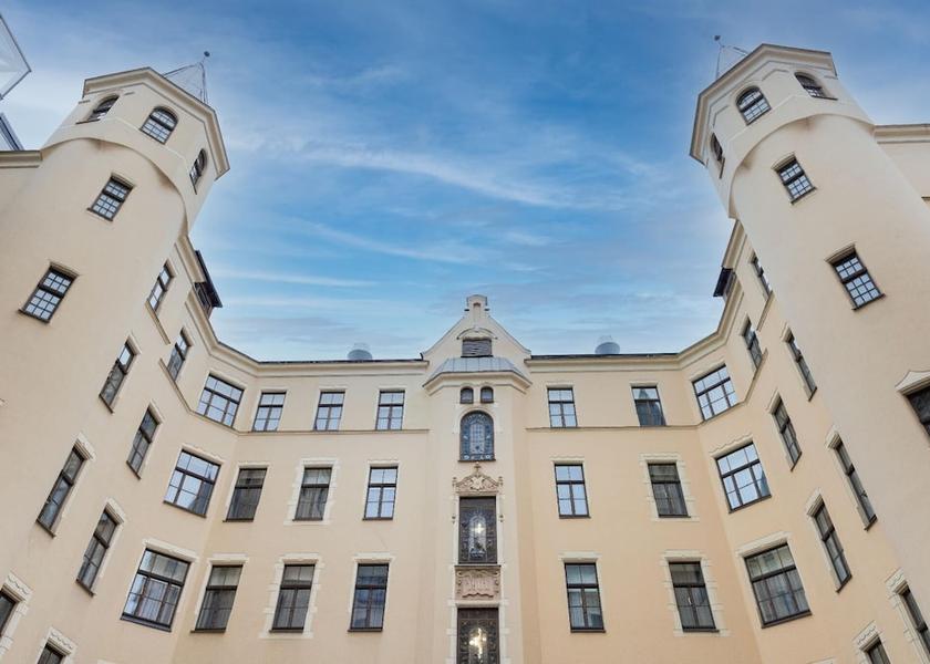  Riga Exterior