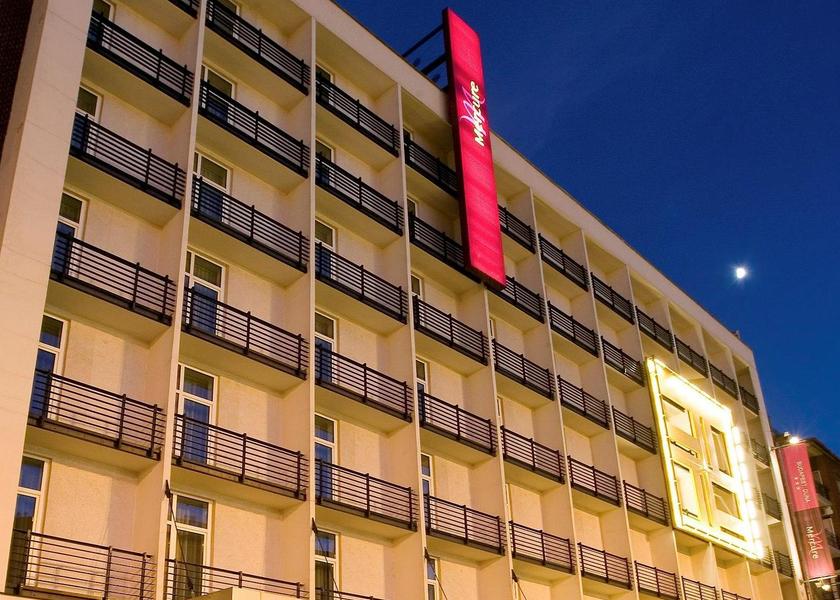  Budapest exterior view