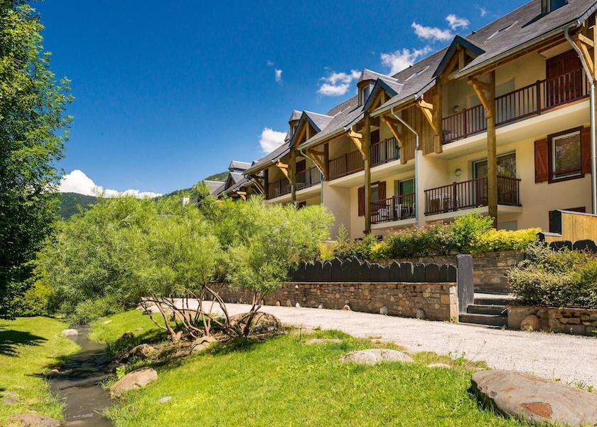 Occitanie Vielle-Aure Front of property