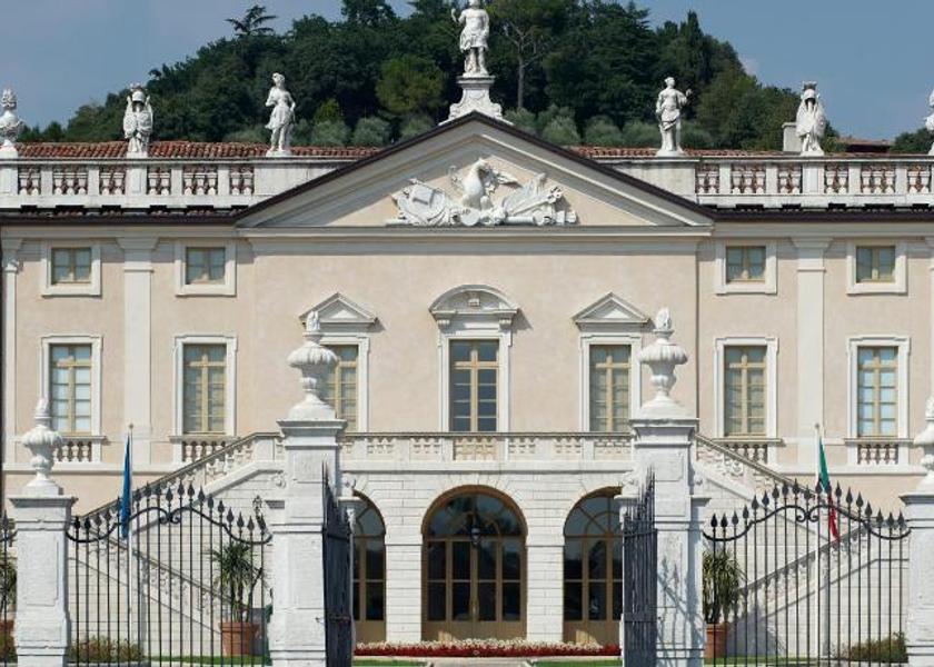 Lombardy Rezzato Entrance