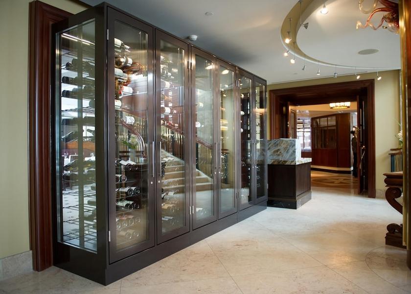 Quebec Gatineau Restaurant