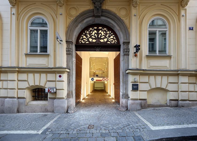 Prague (region) Prague Exterior