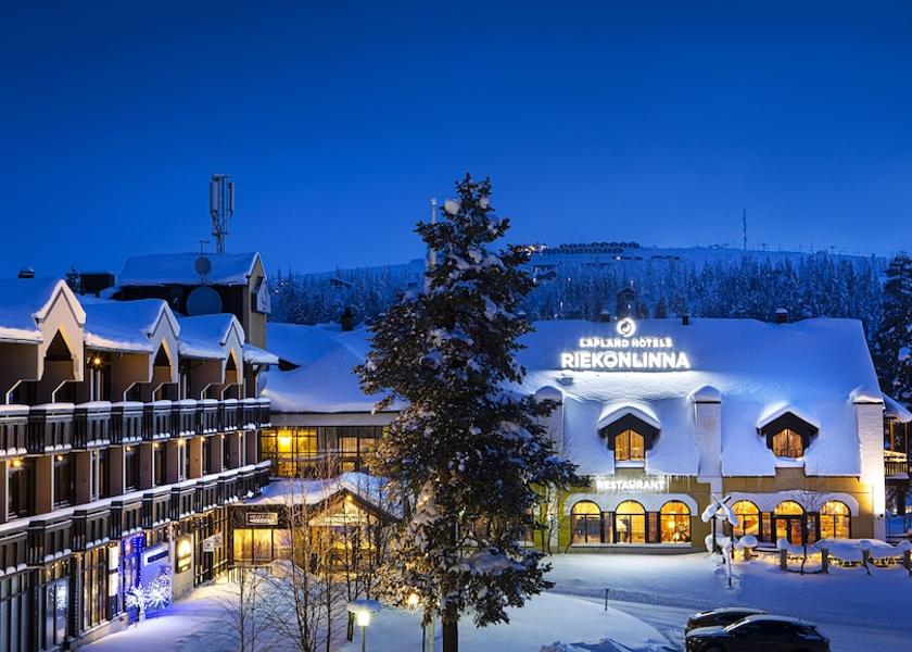 Lapland Saariselka Front of property - evening/night