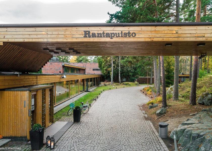 Helsinki Entrance