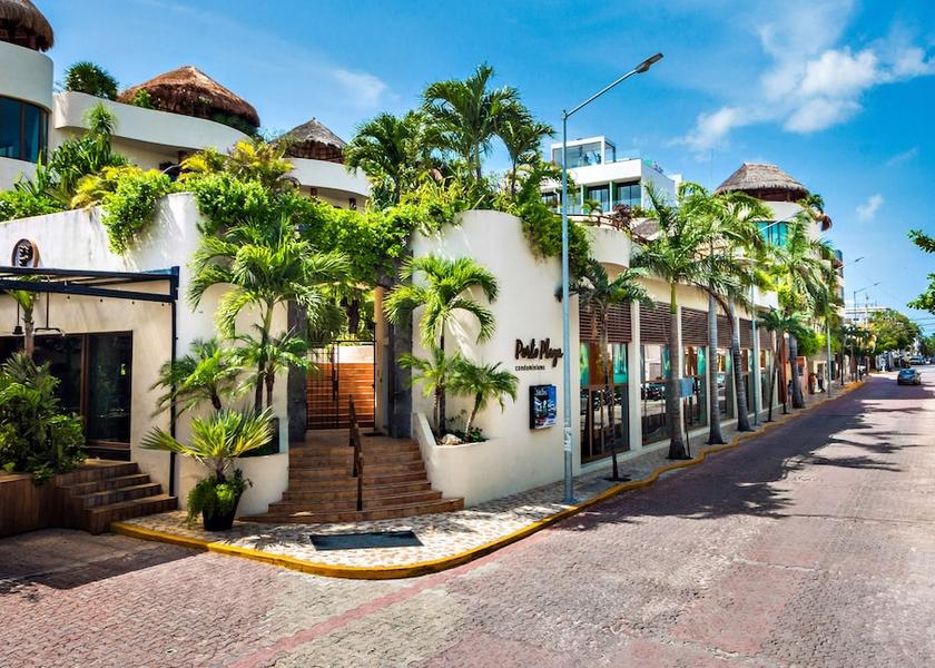 Quintana Roo Playa del Carmen Front of property