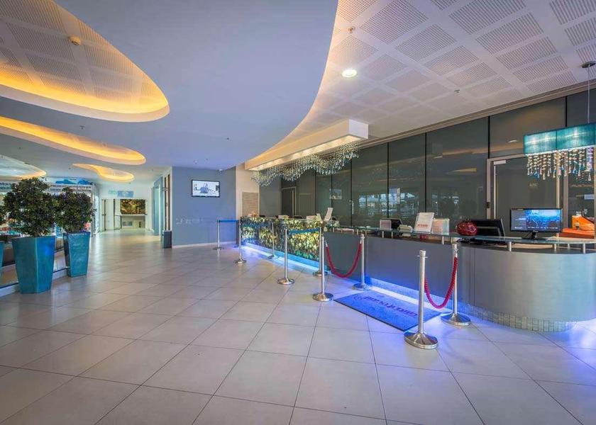  Eilat lobby