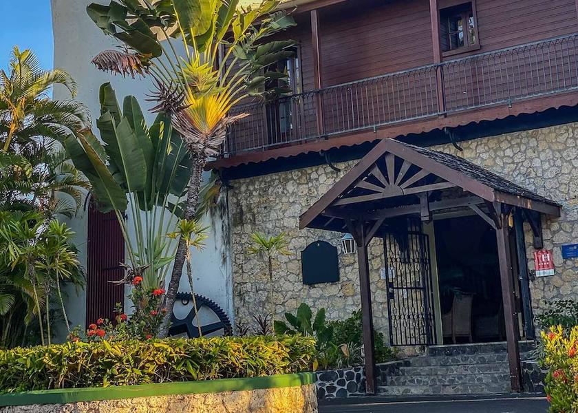 Grande-Terre Le Gosier Front of property