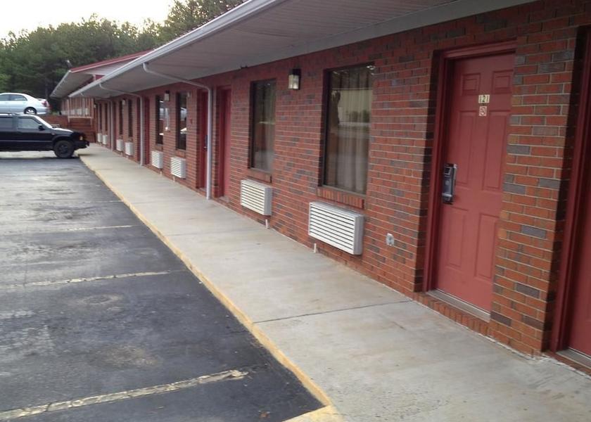 Alabama Anniston Exterior Detail