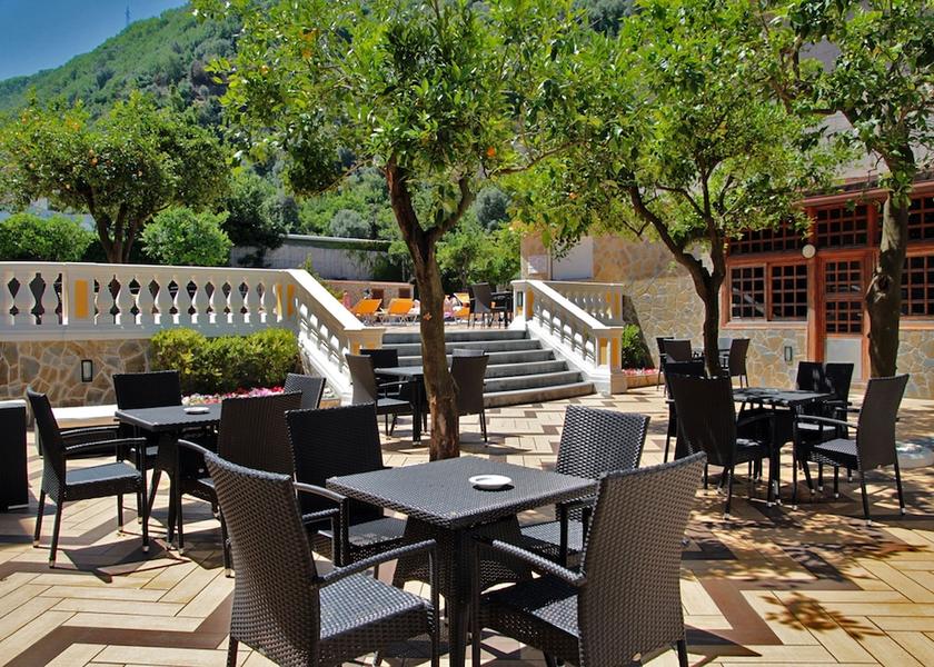 Campania Sant'Agnello Outdoor dining