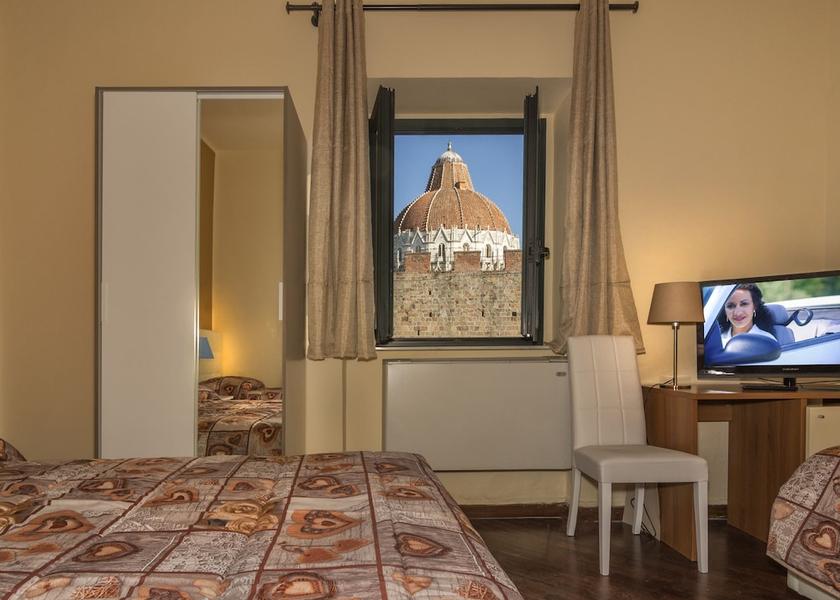 Tuscany Pisa Room