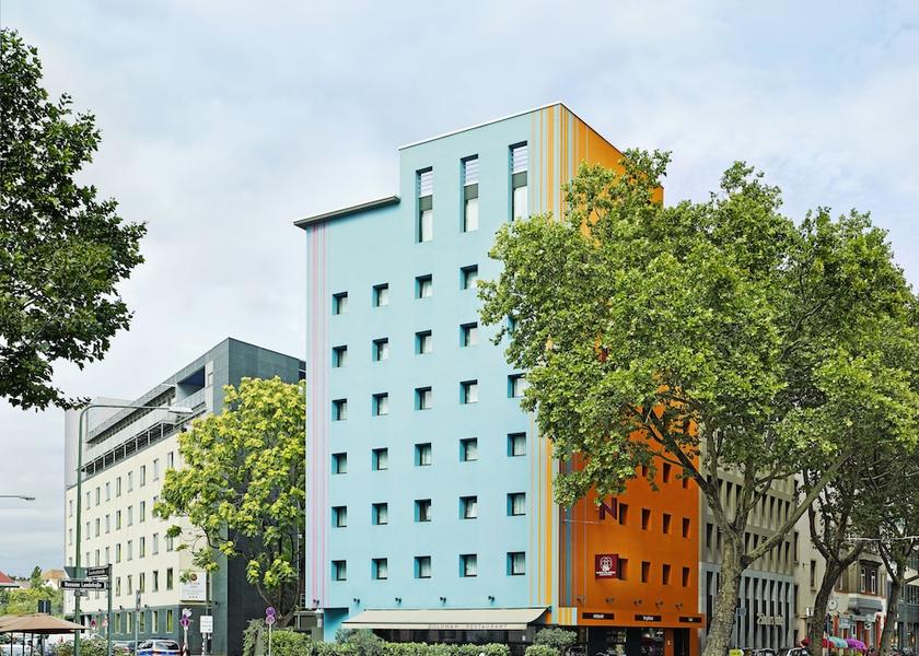 Hessen Frankfurt Front of property