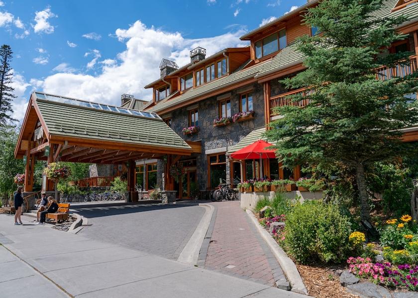 Alberta Banff Entrance