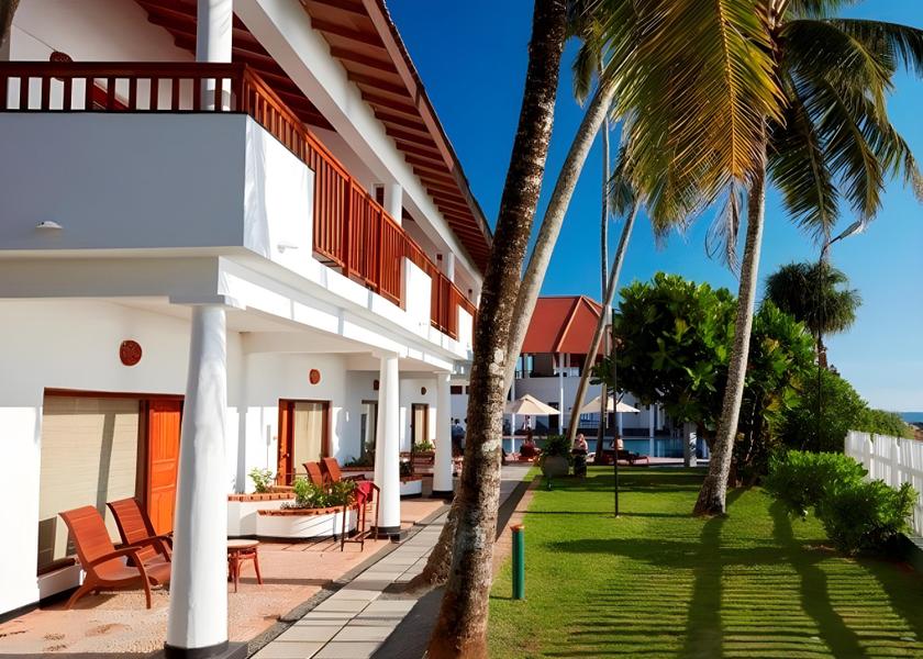 Southern Province Batigama Hotel Exterior
