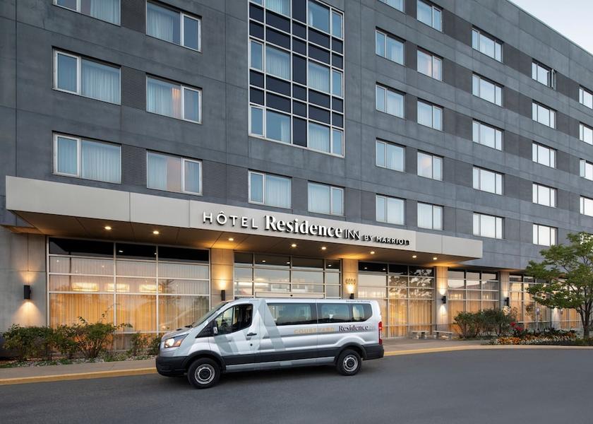 Quebec Montreal Exterior