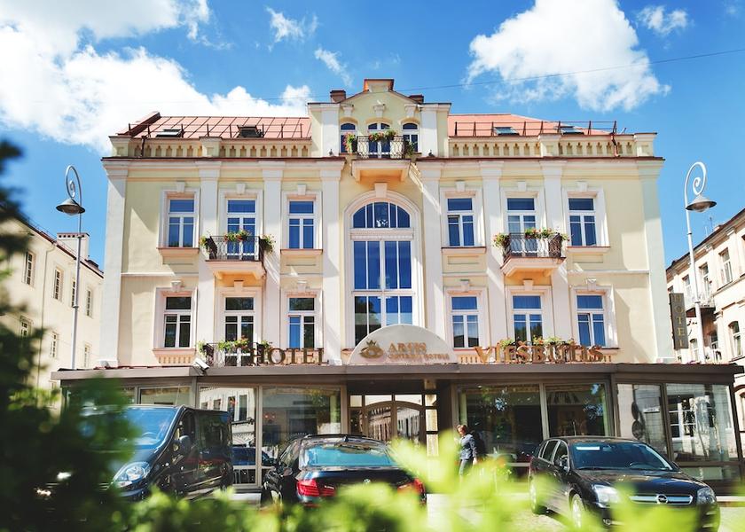  Vilnius Exterior Detail