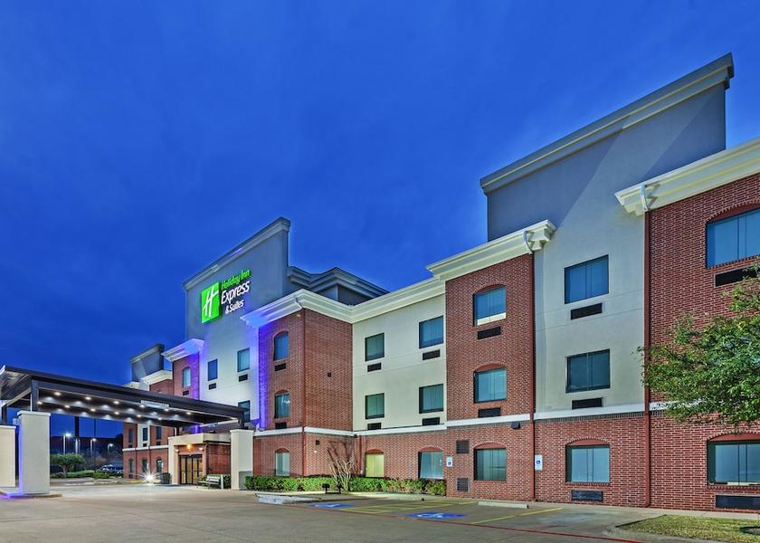 Texas Longview Exterior Detail