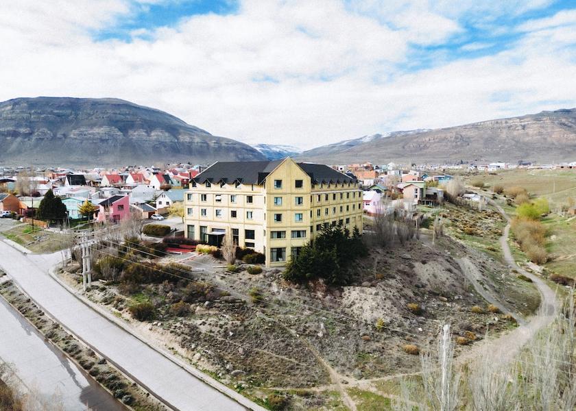 Santa Cruz El Calafate Facade