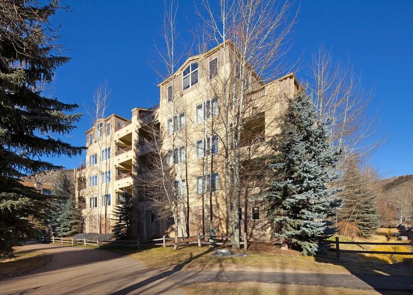 Colorado Avon Exterior Detail