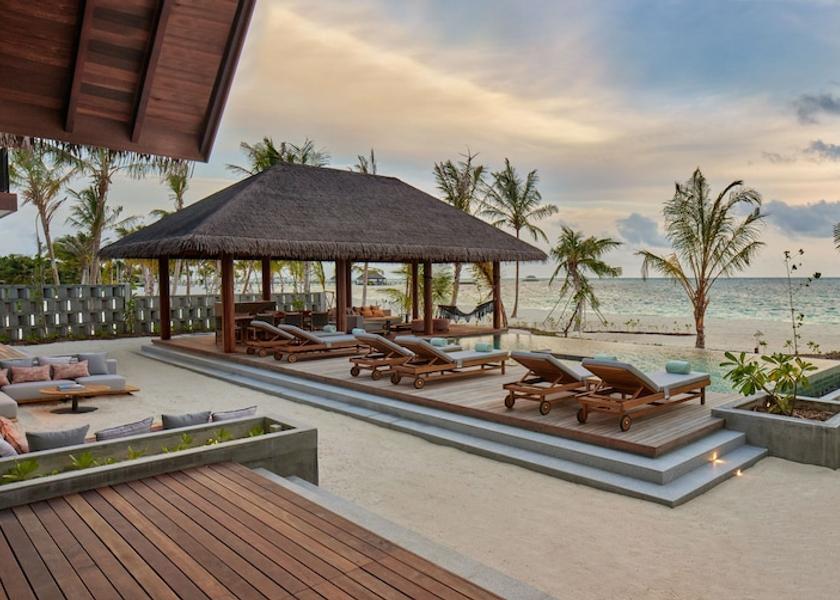 Lhaviyani Atoll Kanuhura Terrace/patio