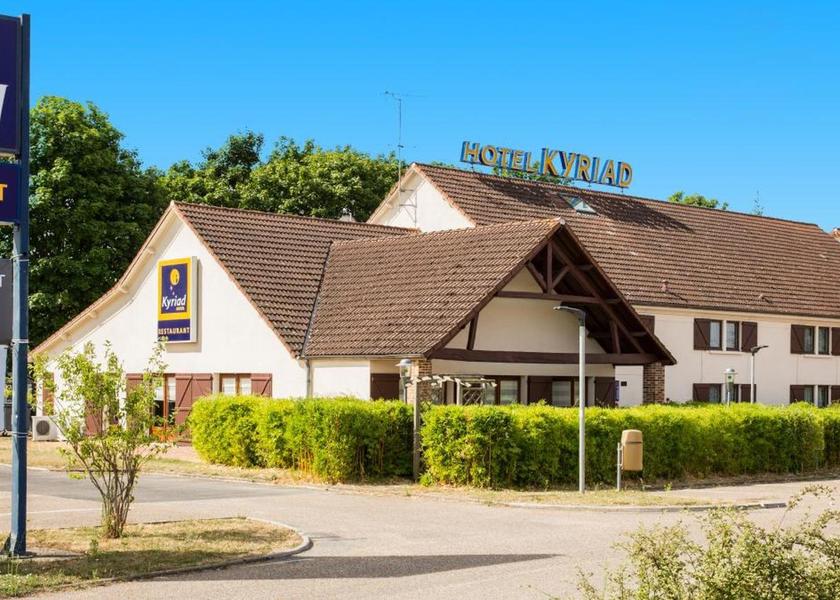 Centre - Loire Valley Amilly exterior view