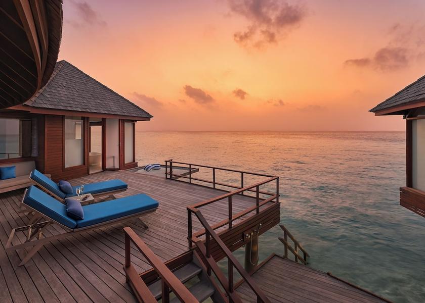 Kaafu Atoll Dhigufinolhu View from room