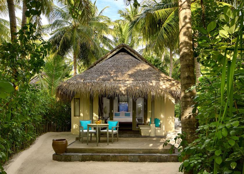 Kaafu Atoll Dhigufinolhu Exterior view