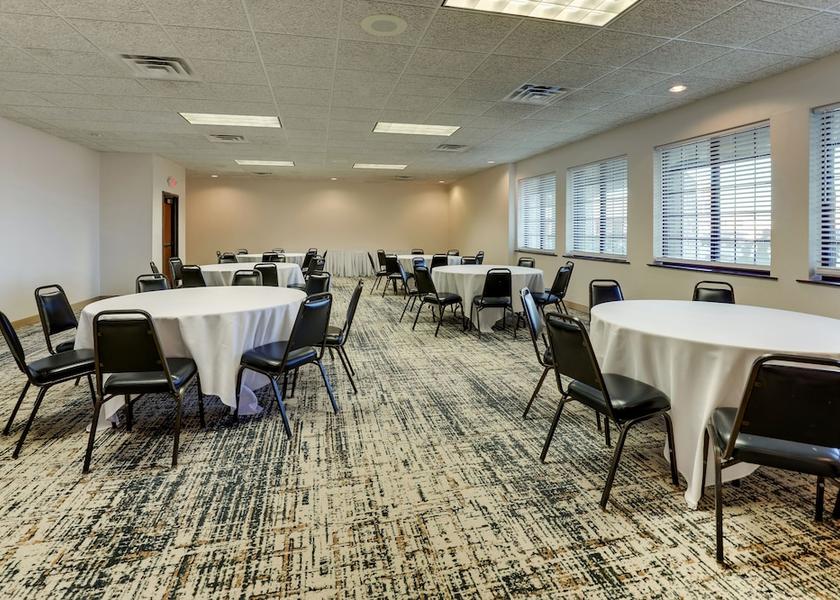 Iowa Moline Meeting Room