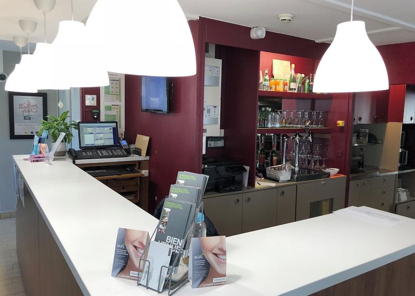 Hauts-de-France Villers-Saint-Paul Reception