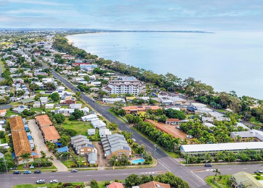 Queensland Torquay Facade