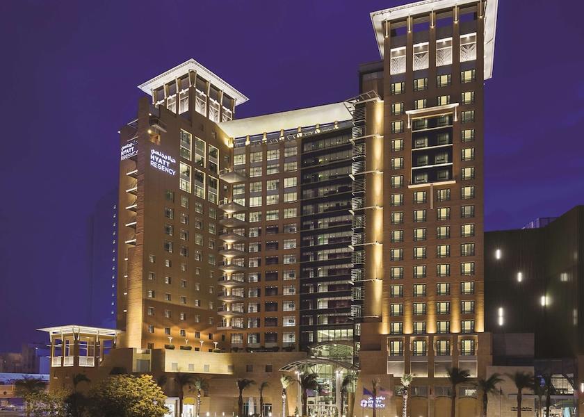  Kuwait City Exterior Detail