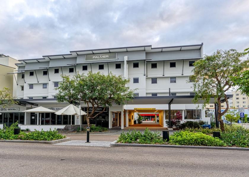 Townsville City Townsville Front of property