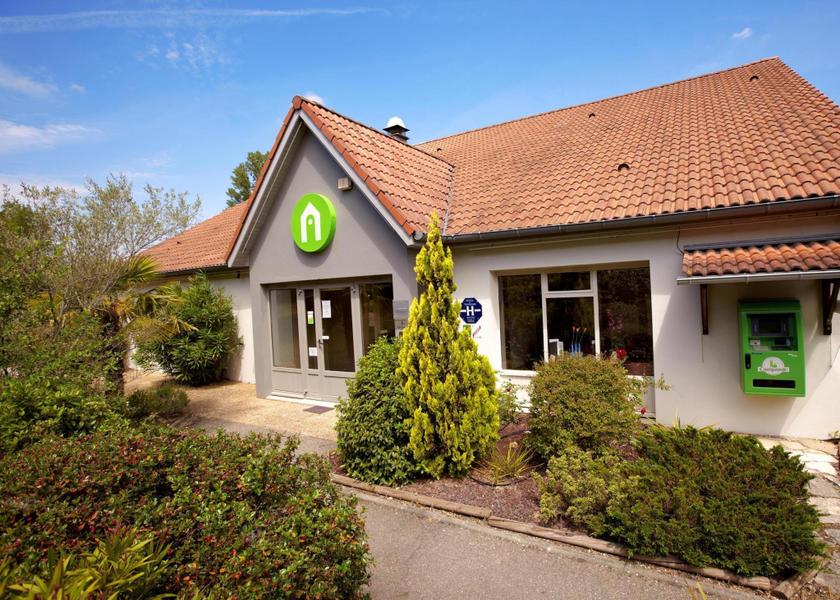 Occitanie Auch Hotel Exterior