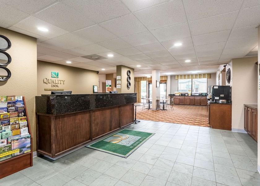 Arkansas Heber Springs Lobby