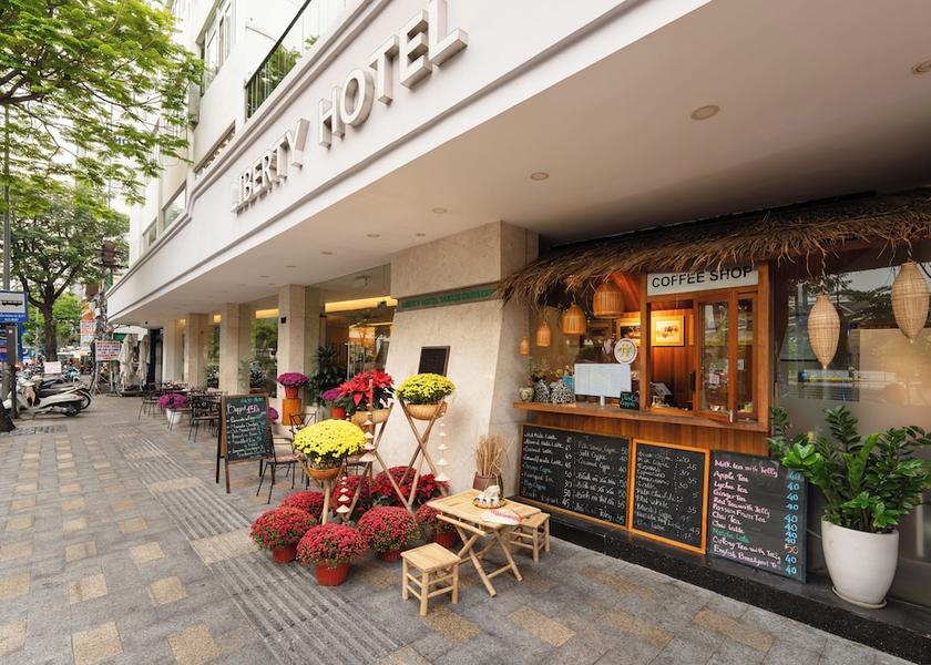 Ho Chi Minh Municipality Ho Chi Minh City Front of property