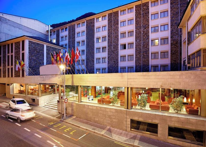  Escaldes-Engordany Facade