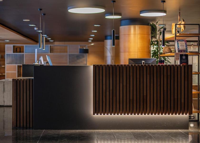  Escaldes-Engordany Reception