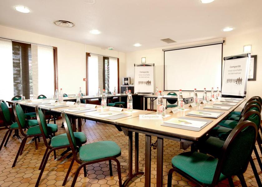 Provence - Alpes - Cote d'Azur La Penne-sur-Huveaune business center