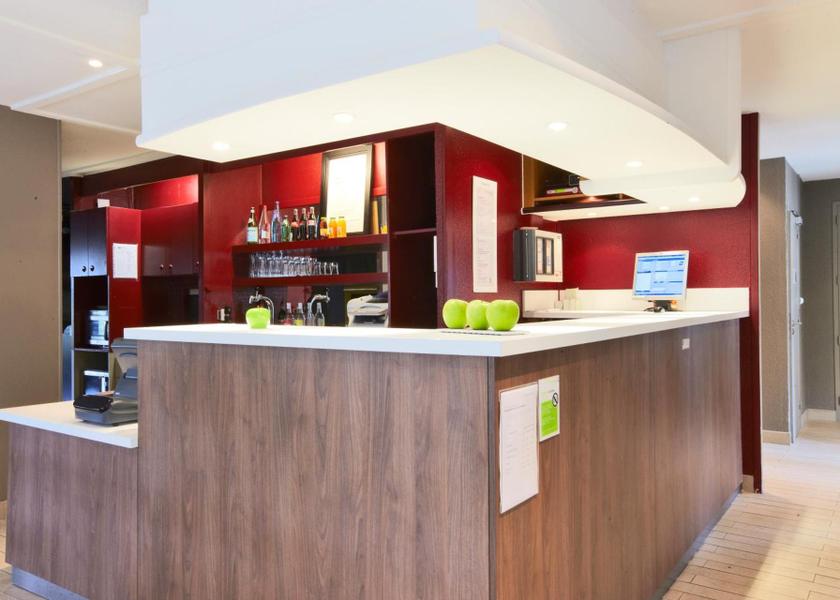 Grand Est Charleville-Mezieres bar/lounge