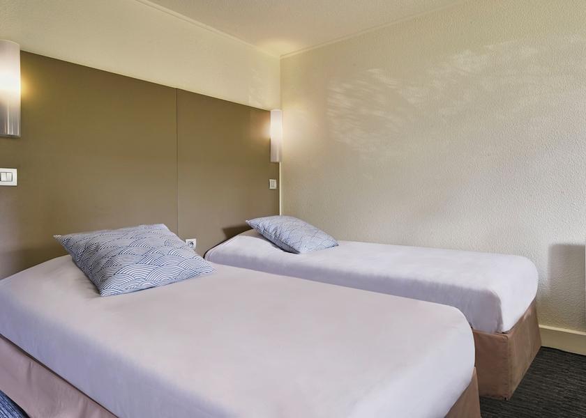 Île-de-France La Verriere Rooms