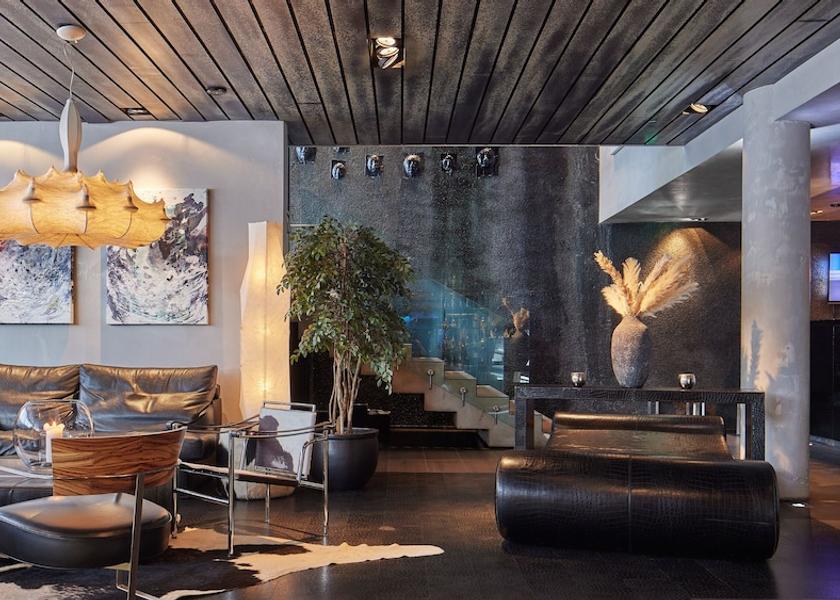 Capital Region Reykjavik Lobby lounge