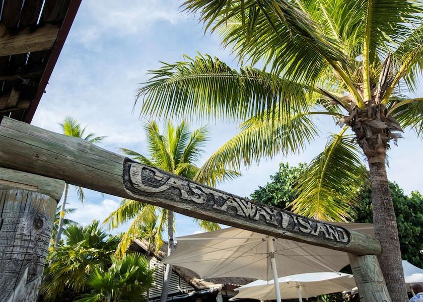 Western Division Castaway Island Exterior