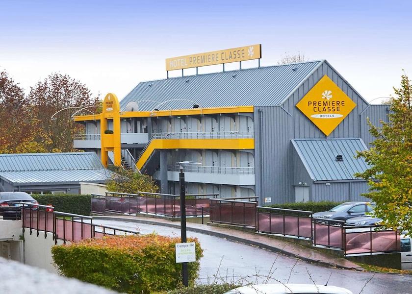 Ile-de-France Torcy Exterior Detail