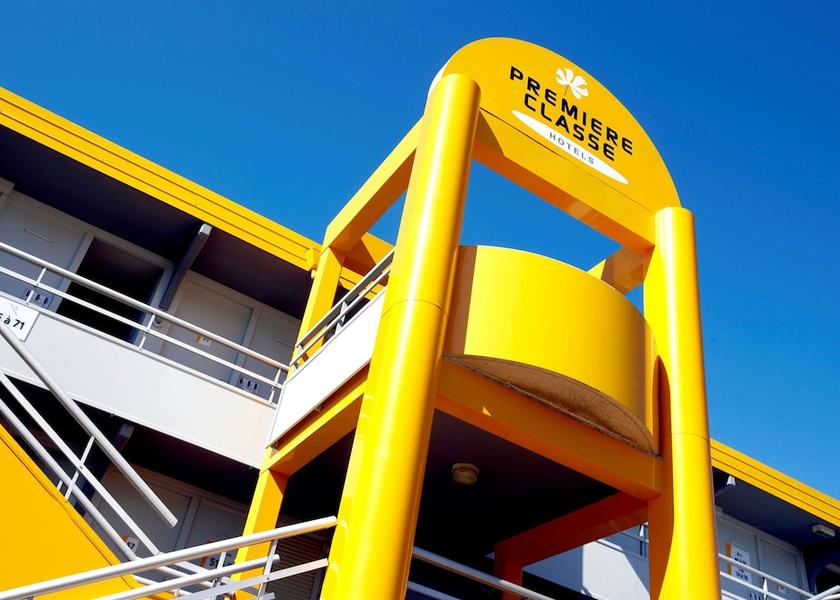 Ile-de-France Torcy Exterior Detail