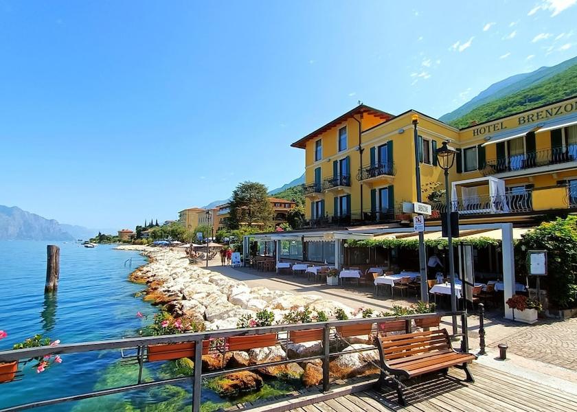 Veneto Brenzone sul Garda Front of property