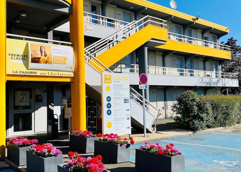 Île-de-France Elancourt Exterior