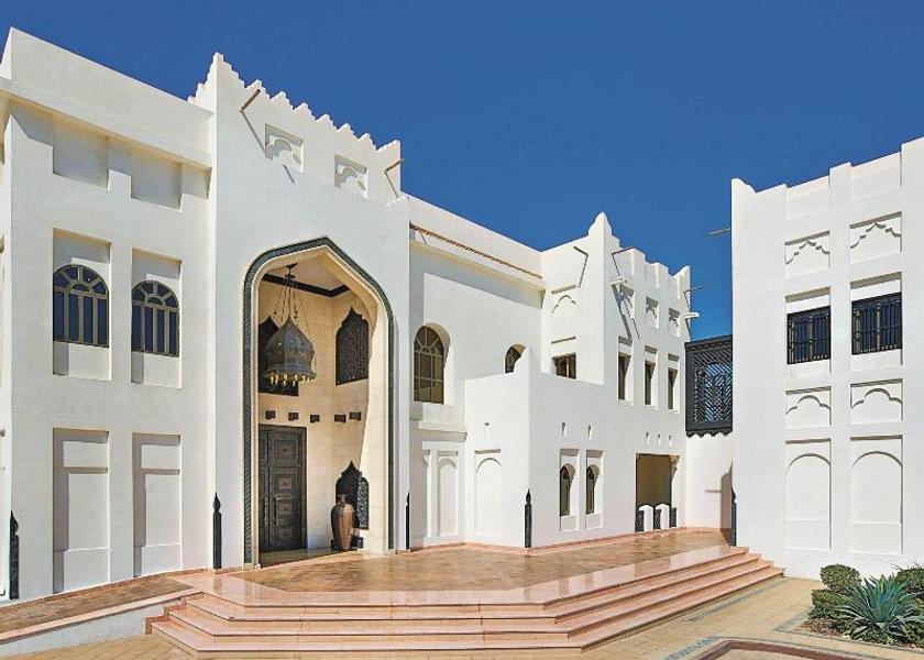  Doha Hotel Exterior