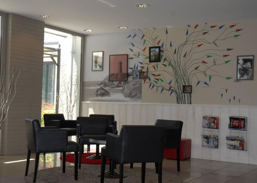 Brittany Plerin Interior Entrance