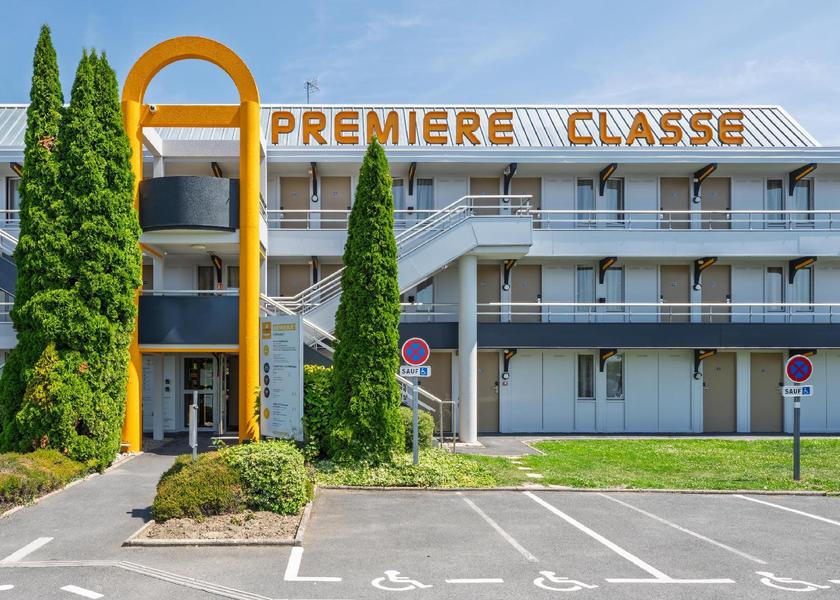 Hauts-de-France Rouvignies exterior view