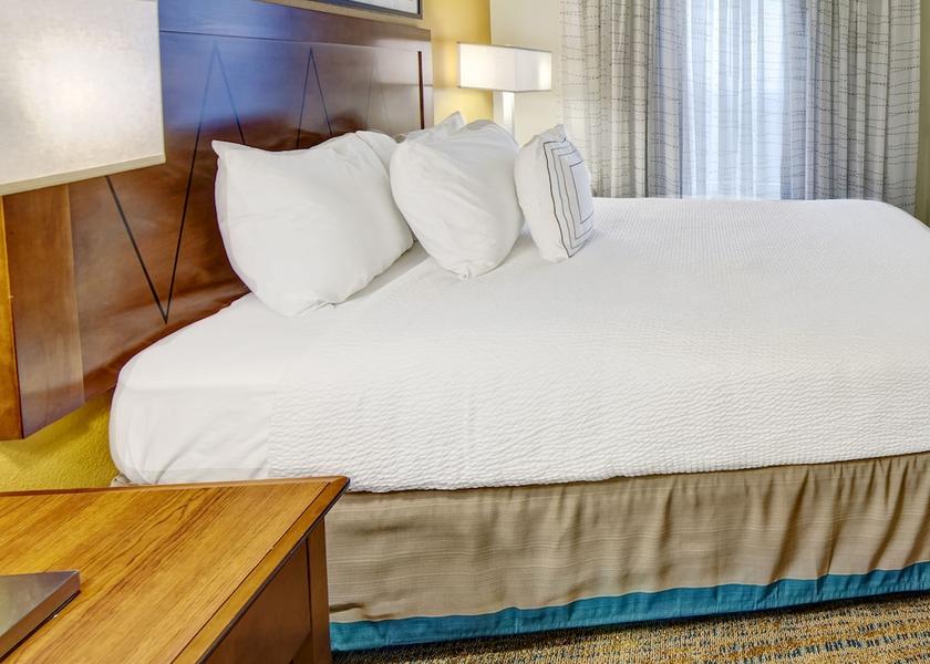 Mississippi Southaven Room